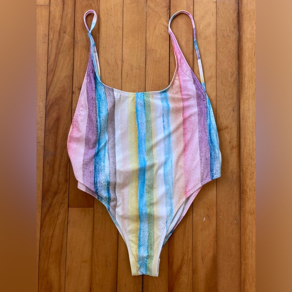 Billabong bathing suit - Picture 4 of 9